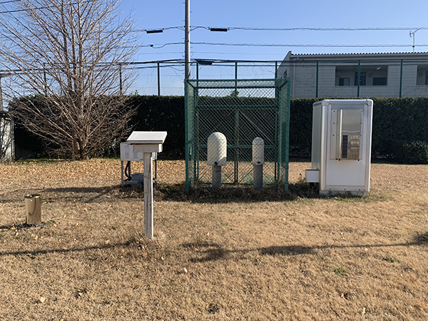 Photo of the entire monitoring post